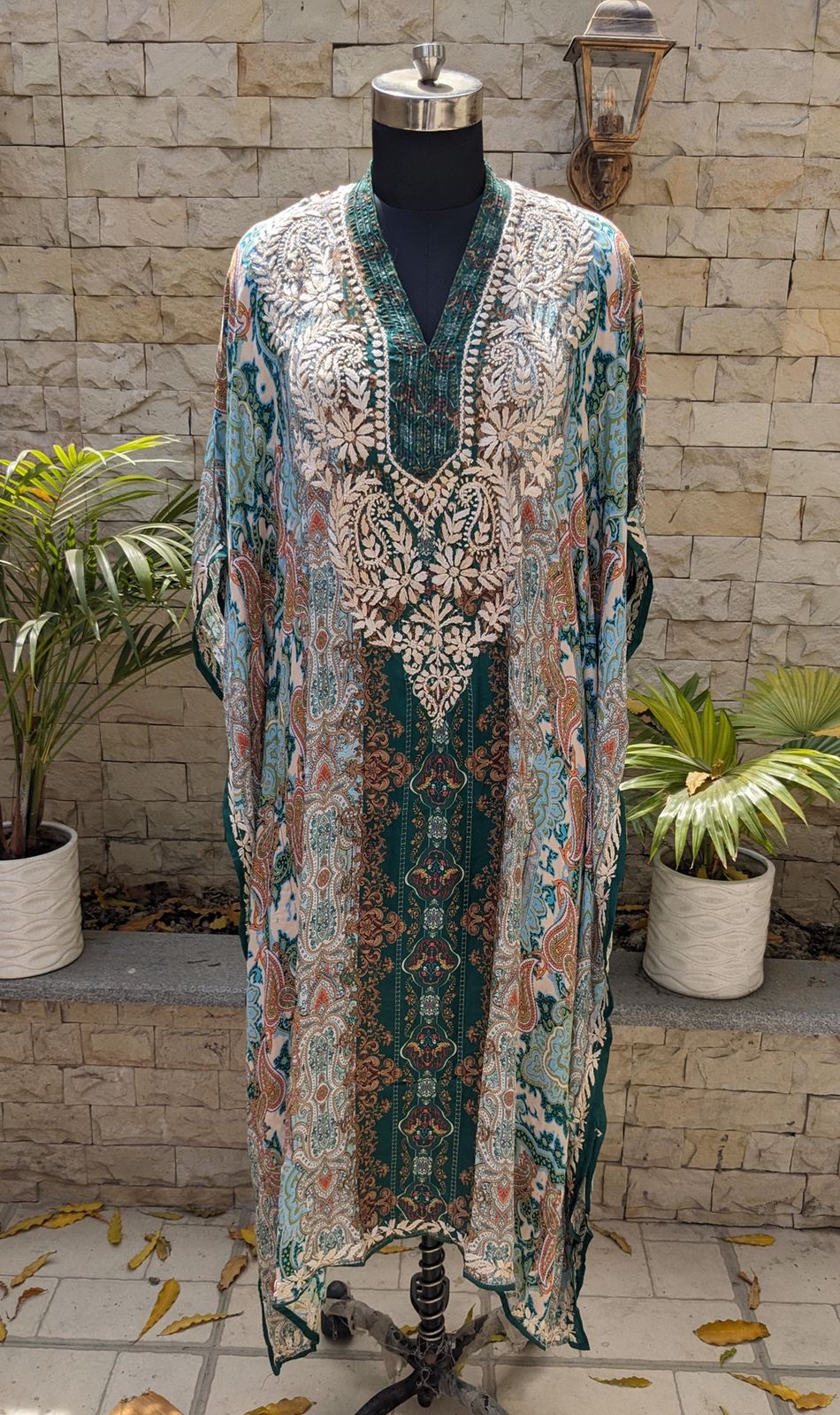 Long printed kaftan Avadh Chikan