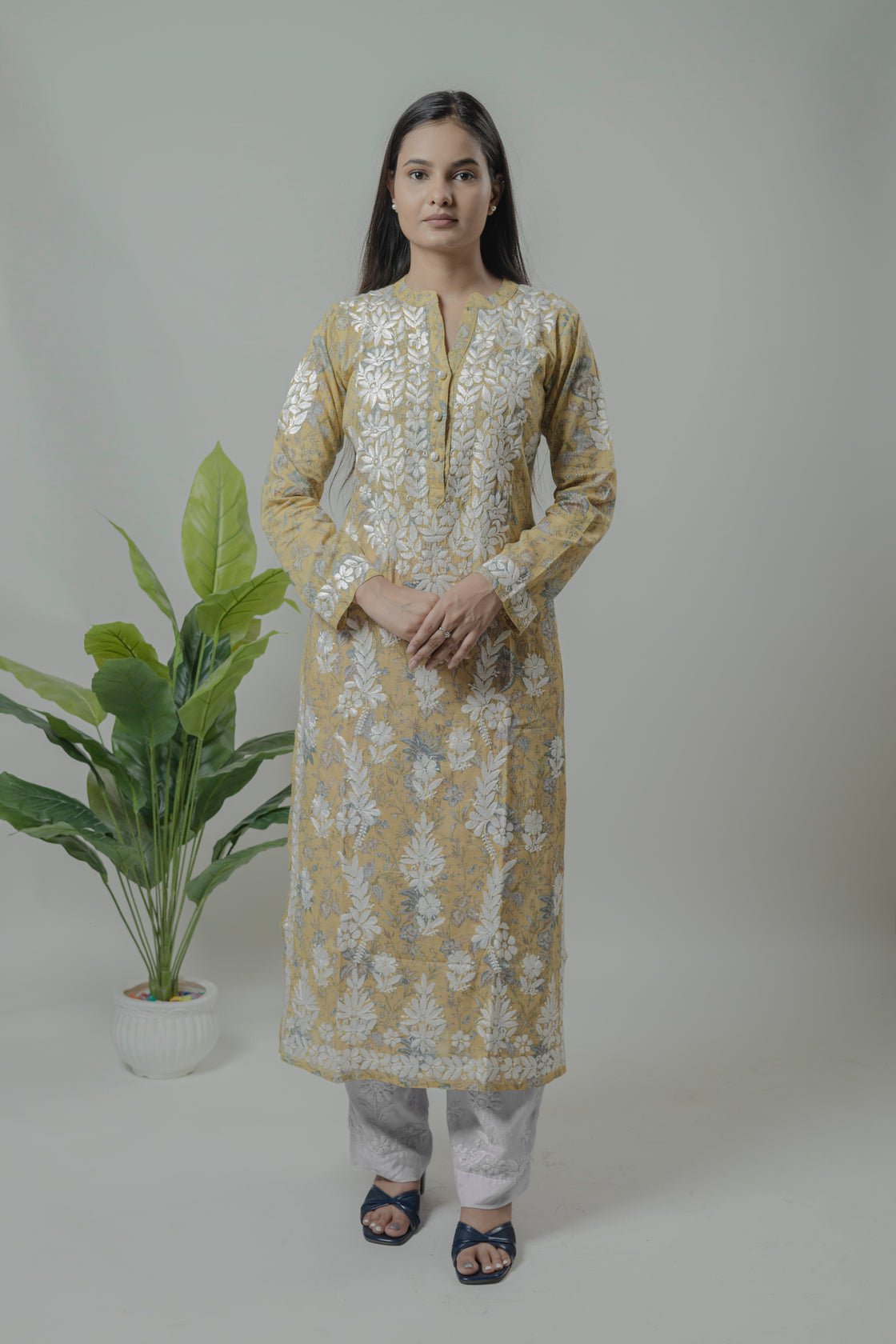 Mul mul cotton Long kurti Avadh Chikan