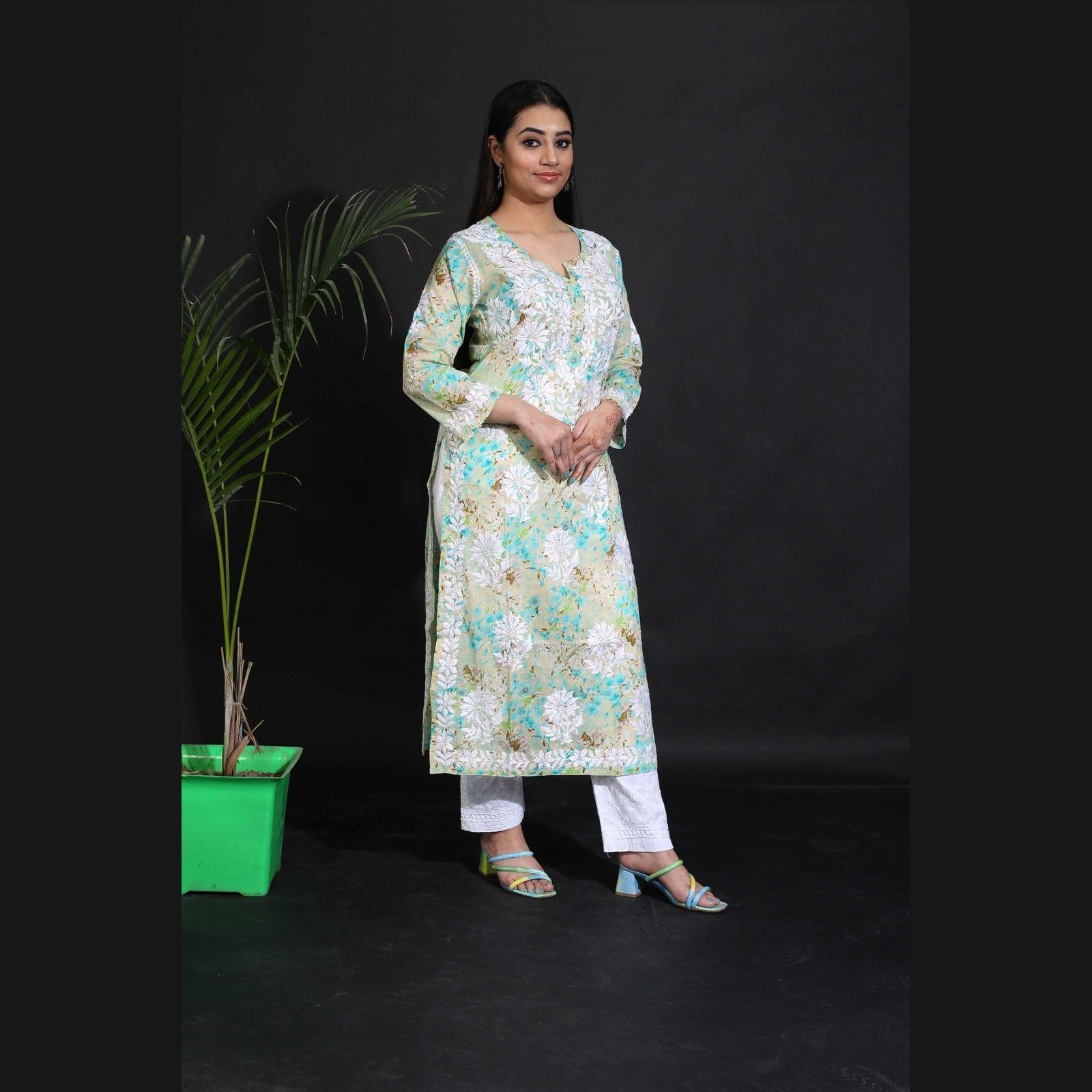 Pure Mul Mul Cotton Printed Kurti Avadh Chikan