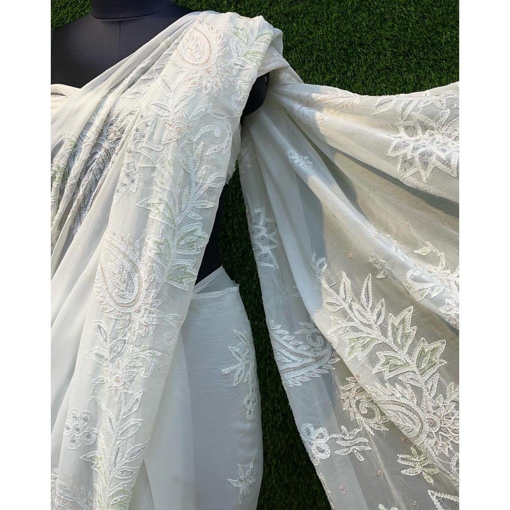 Buy White Color Allover Hand Embroidered Lucknowi Chikankari Saree (With  Blouse - Georgette) SM251028 | www.maanacreation.com